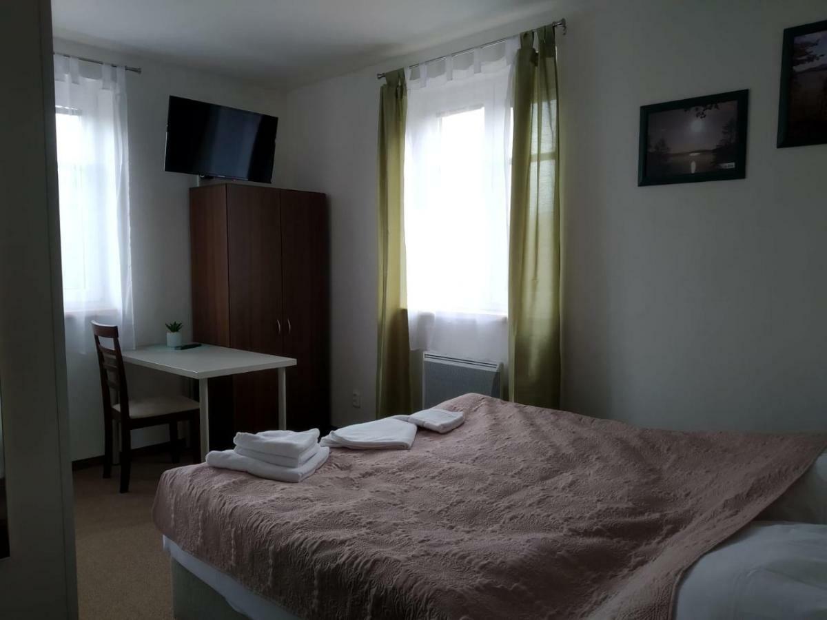 Villa Simak Stare Splavy Bagian luar foto